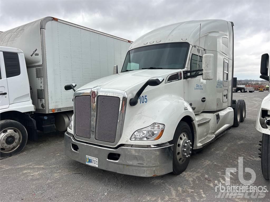 Kenworth T680 Τράκτορες