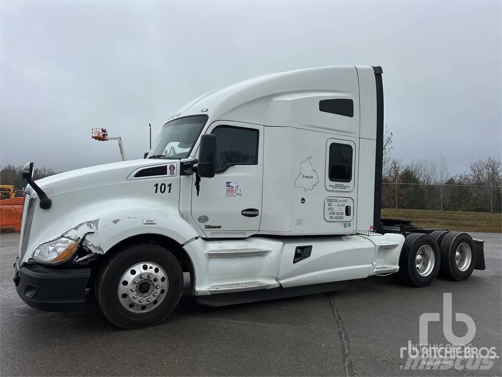 Kenworth T680 Τράκτορες