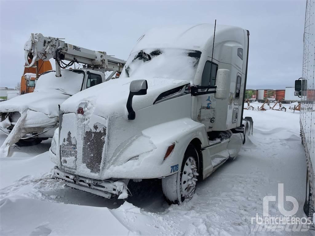 Kenworth T680 Τράκτορες