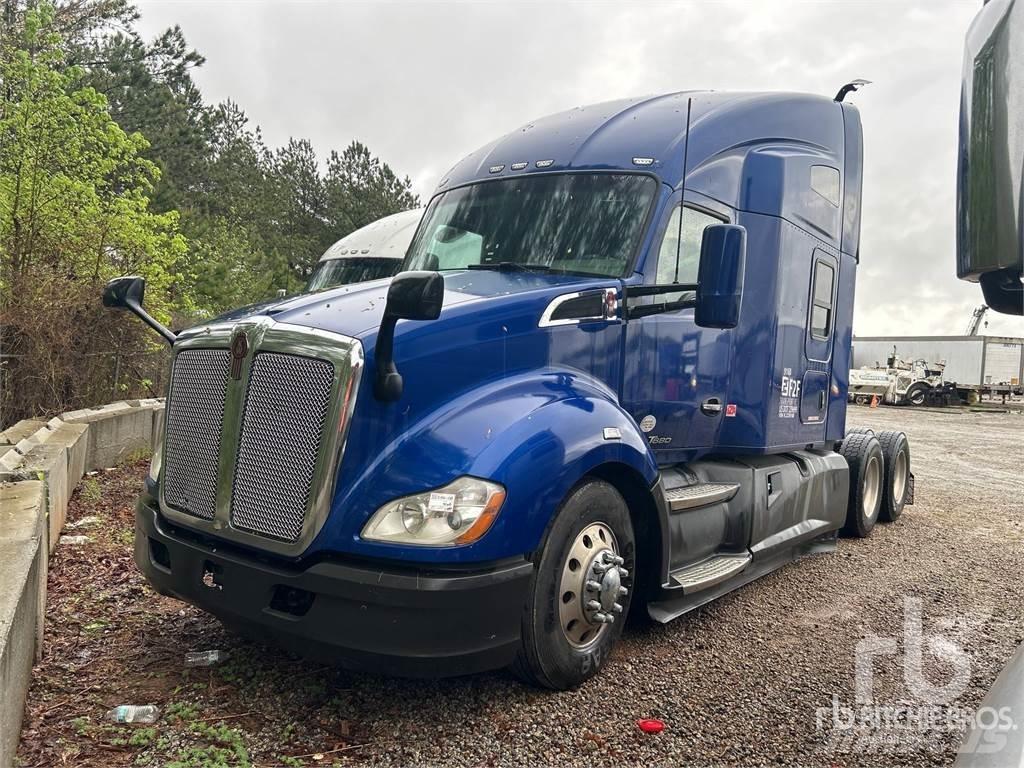 Kenworth T680 Τράκτορες