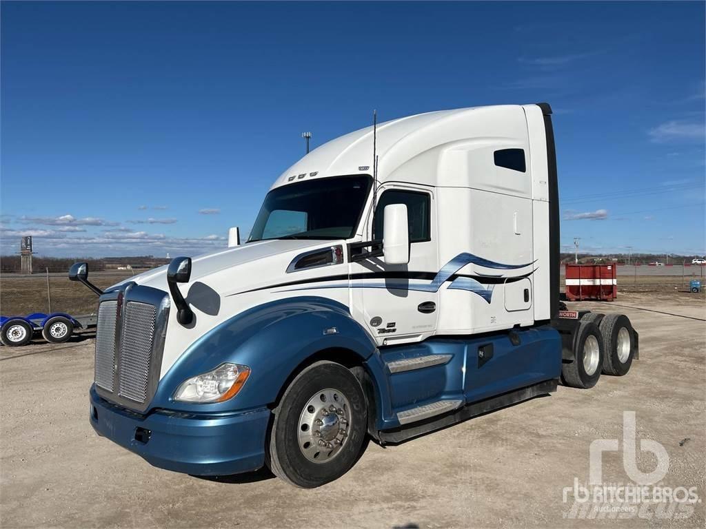 Kenworth T680 Τράκτορες