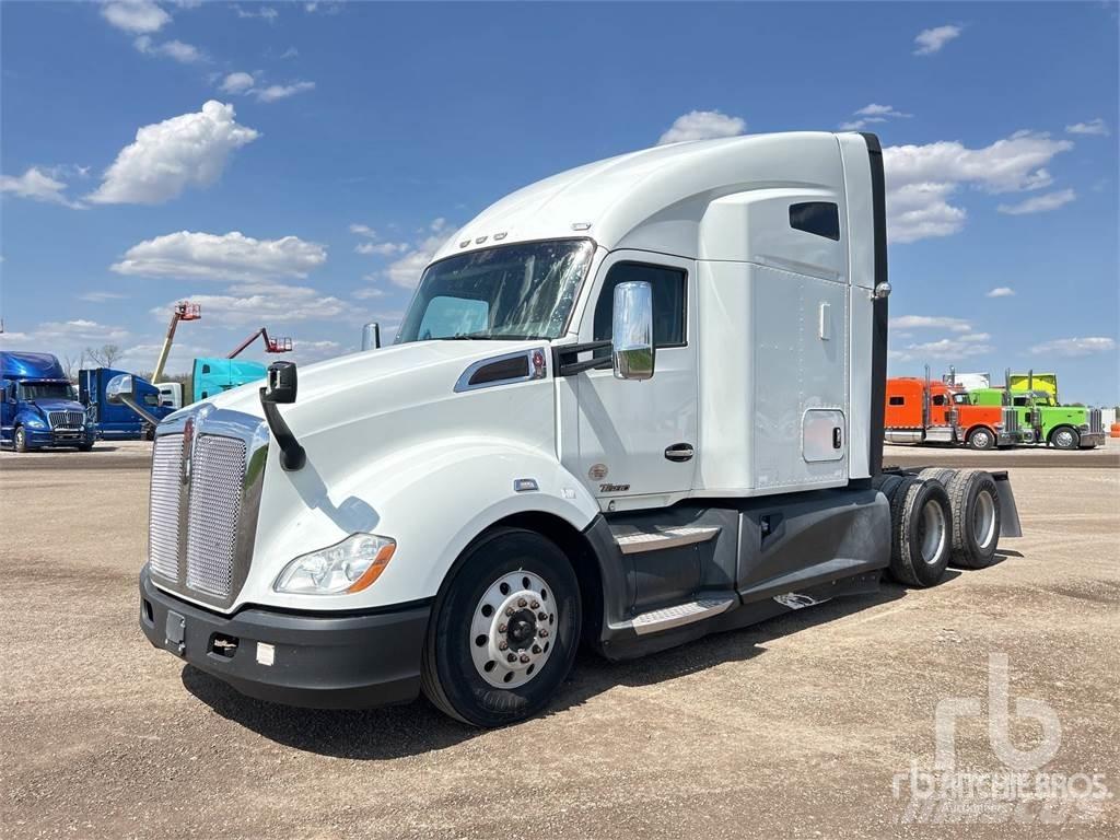 Kenworth T680 Τράκτορες