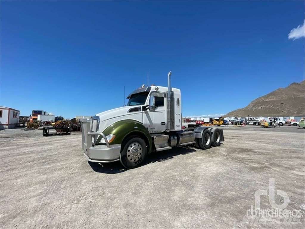 Kenworth T680 Τράκτορες