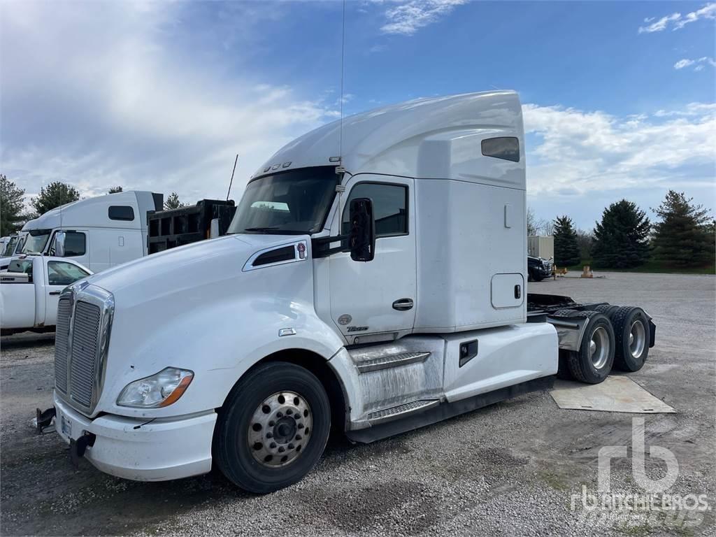 Kenworth T680 Τράκτορες