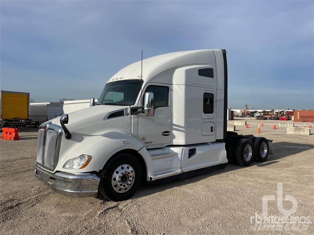 Kenworth T680 Τράκτορες