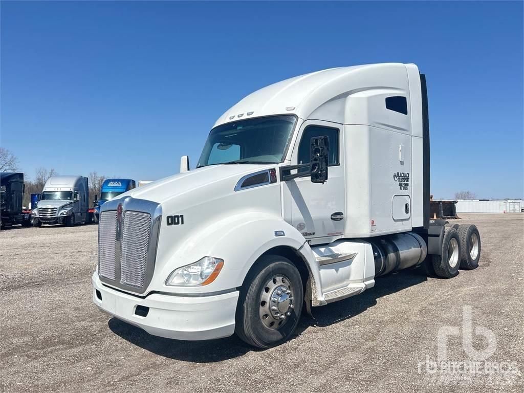 Kenworth T680 Τράκτορες