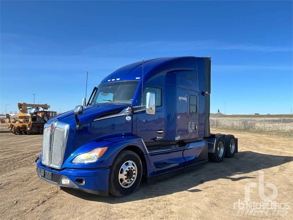 Kenworth T680 Τράκτορες