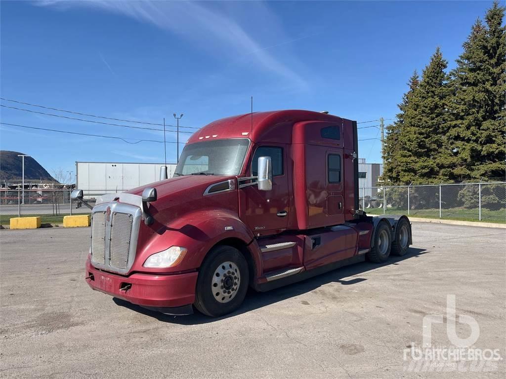 Kenworth T680 Τράκτορες