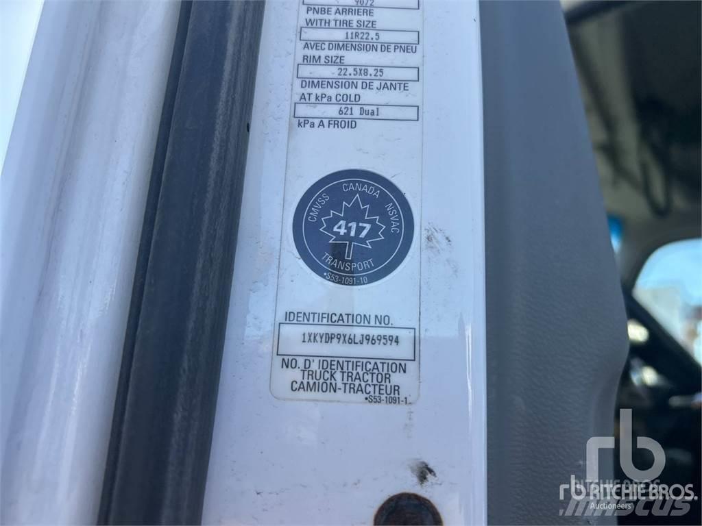 Kenworth T680 Τράκτορες