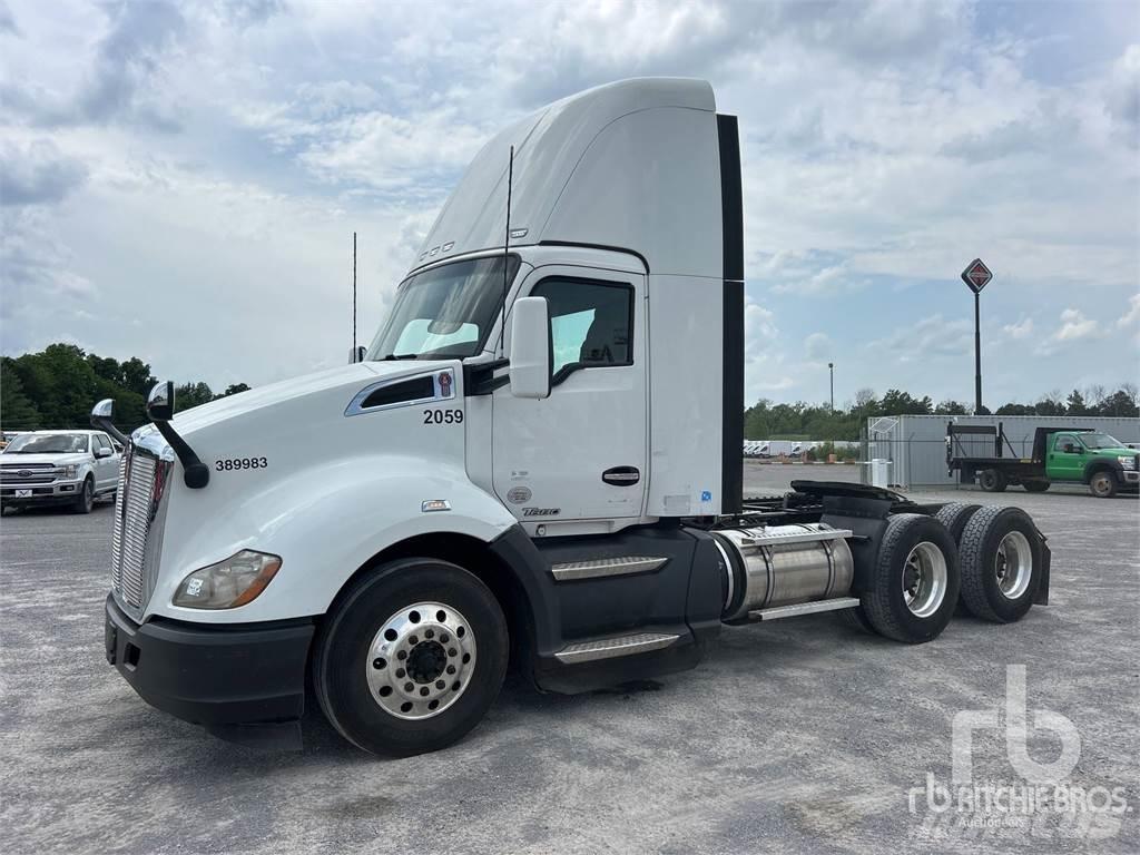 Kenworth T680 Τράκτορες