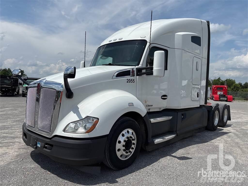 Kenworth T680 Τράκτορες