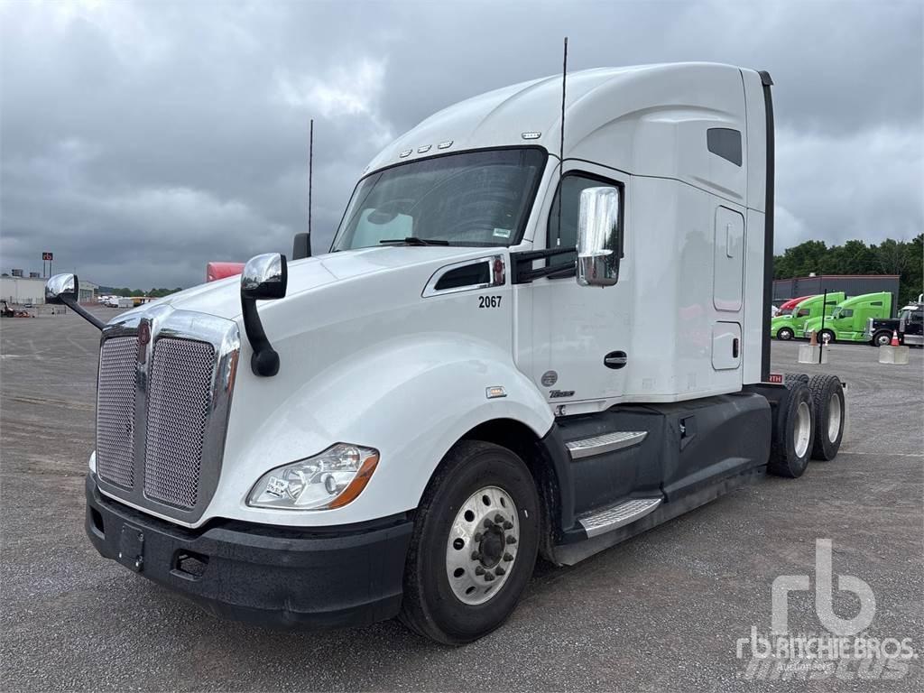 Kenworth T680 Τράκτορες
