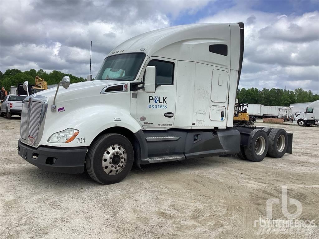 Kenworth T680 Τράκτορες