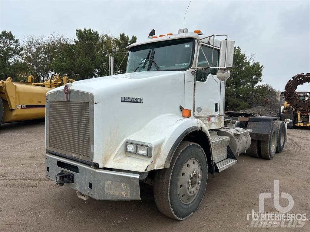 Kenworth T800 Τράκτορες