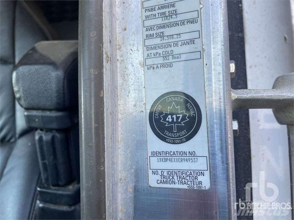 Kenworth T800 Τράκτορες