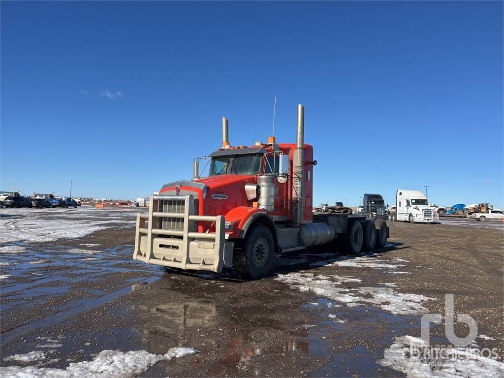 Kenworth T800 Τράκτορες