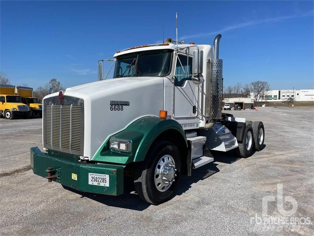Kenworth T800 Τράκτορες