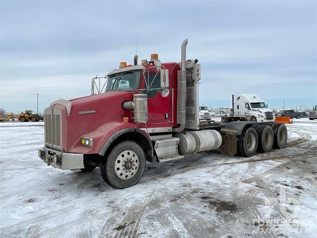 Kenworth T800 Τράκτορες
