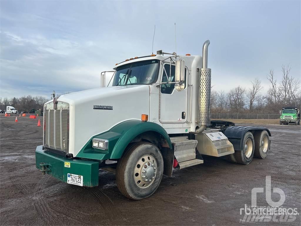 Kenworth T800 Τράκτορες
