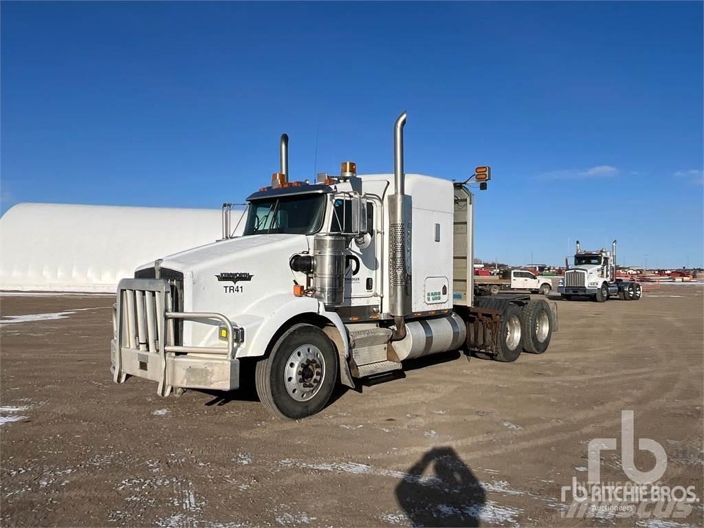 Kenworth T800 Τράκτορες