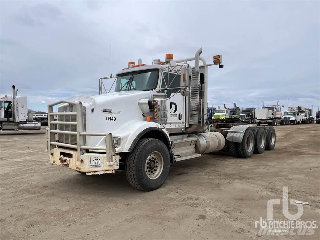 Kenworth T800 Τράκτορες