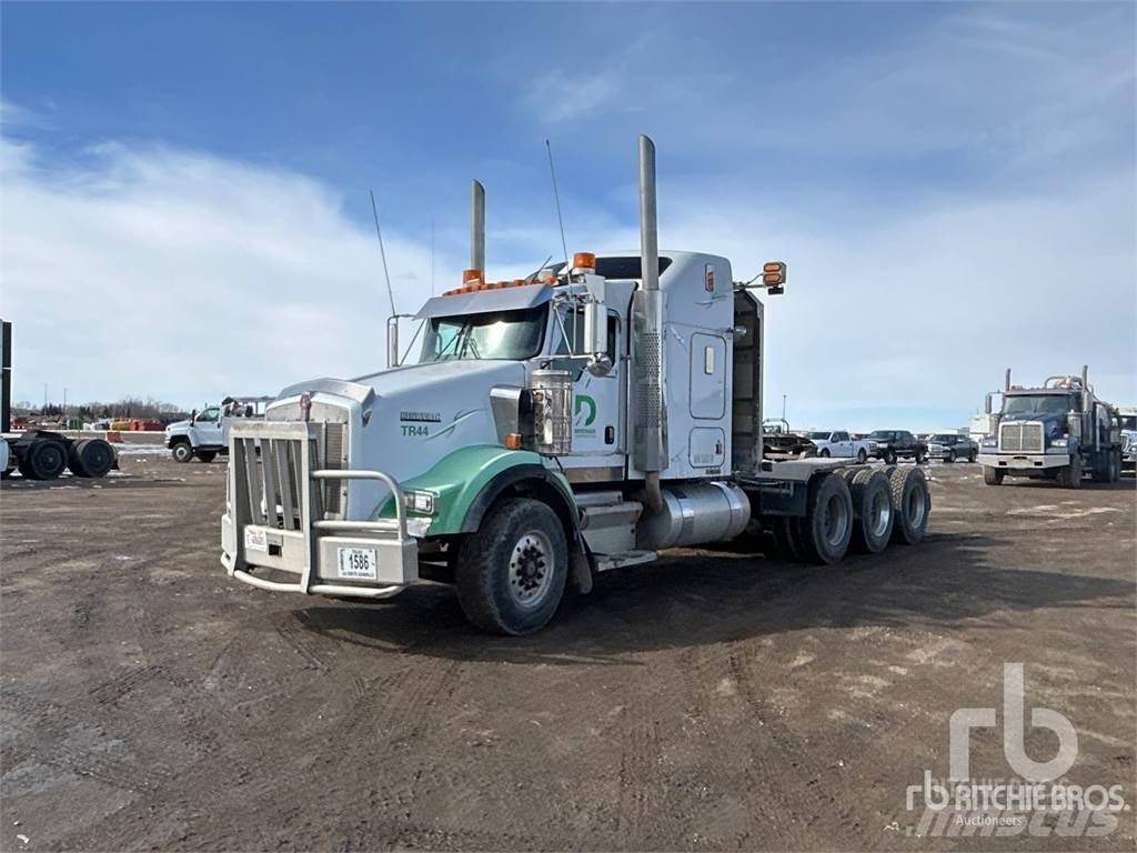 Kenworth T800 Τράκτορες