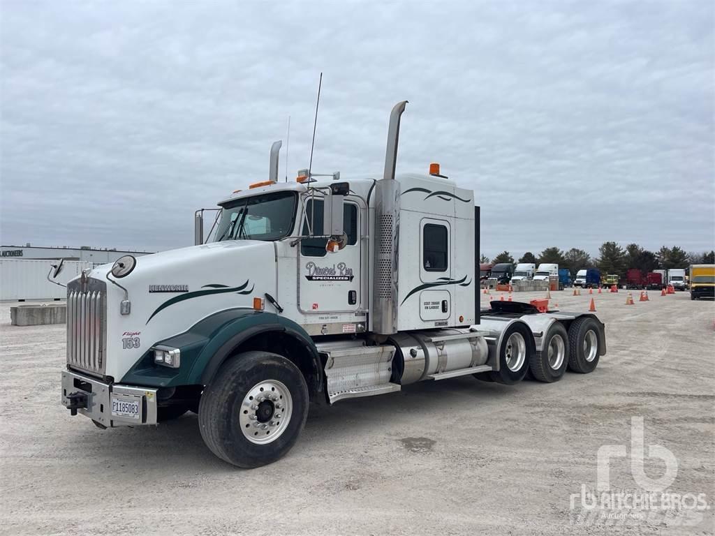 Kenworth T800 Τράκτορες