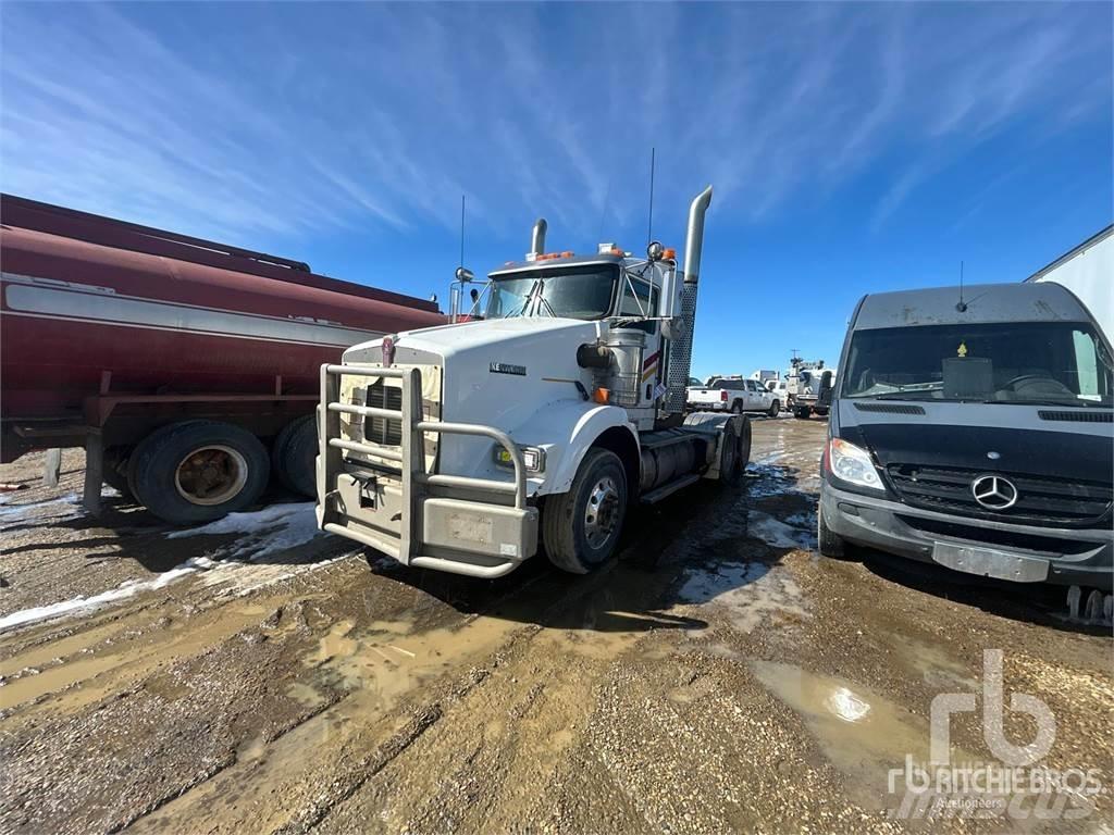 Kenworth T800 Τράκτορες