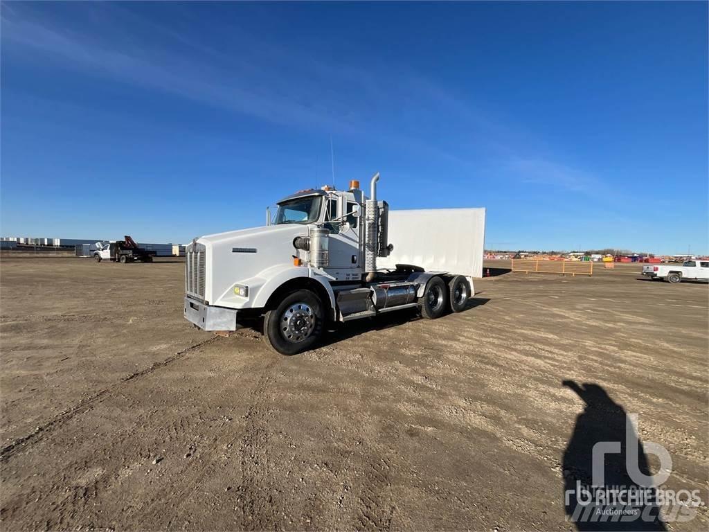 Kenworth T800 Τράκτορες