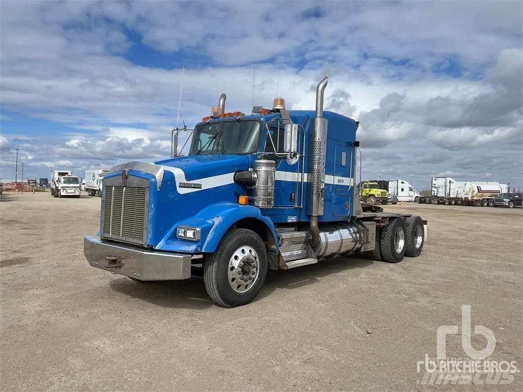 Kenworth T800 Τράκτορες