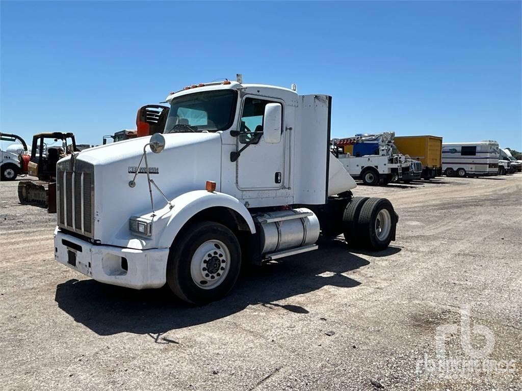 Kenworth T800 Τράκτορες
