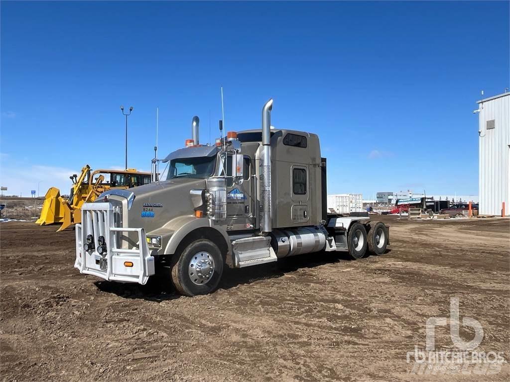 Kenworth T800 Τράκτορες