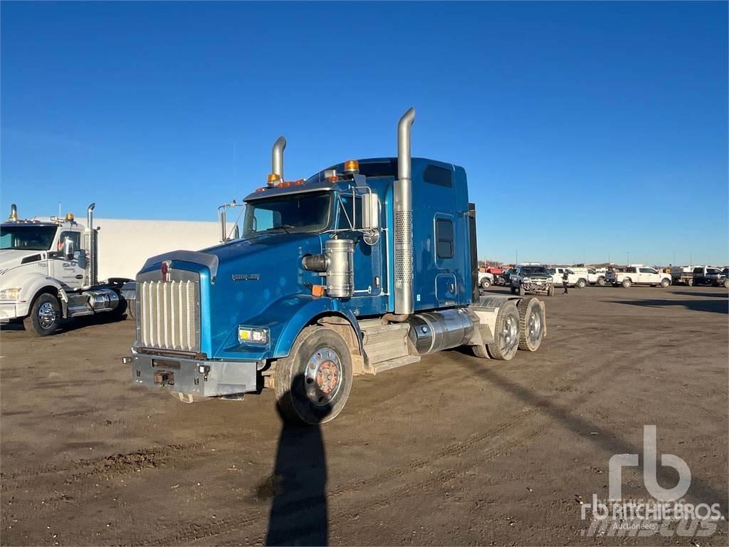 Kenworth T800 Τράκτορες