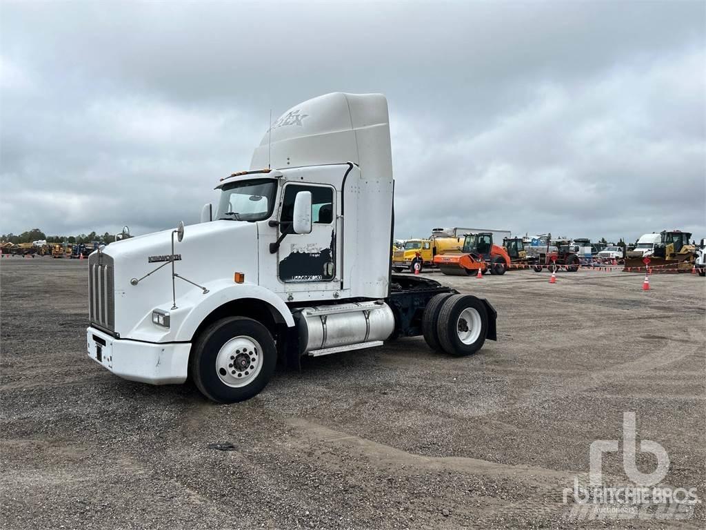 Kenworth T800 Τράκτορες