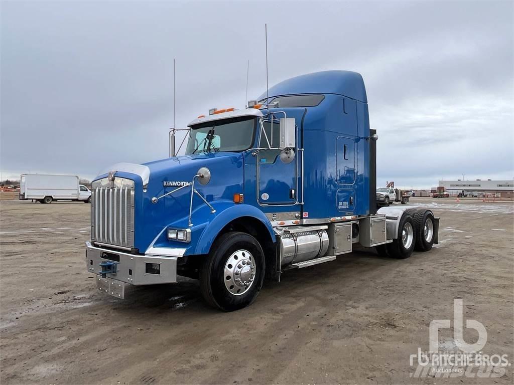Kenworth T800 Τράκτορες