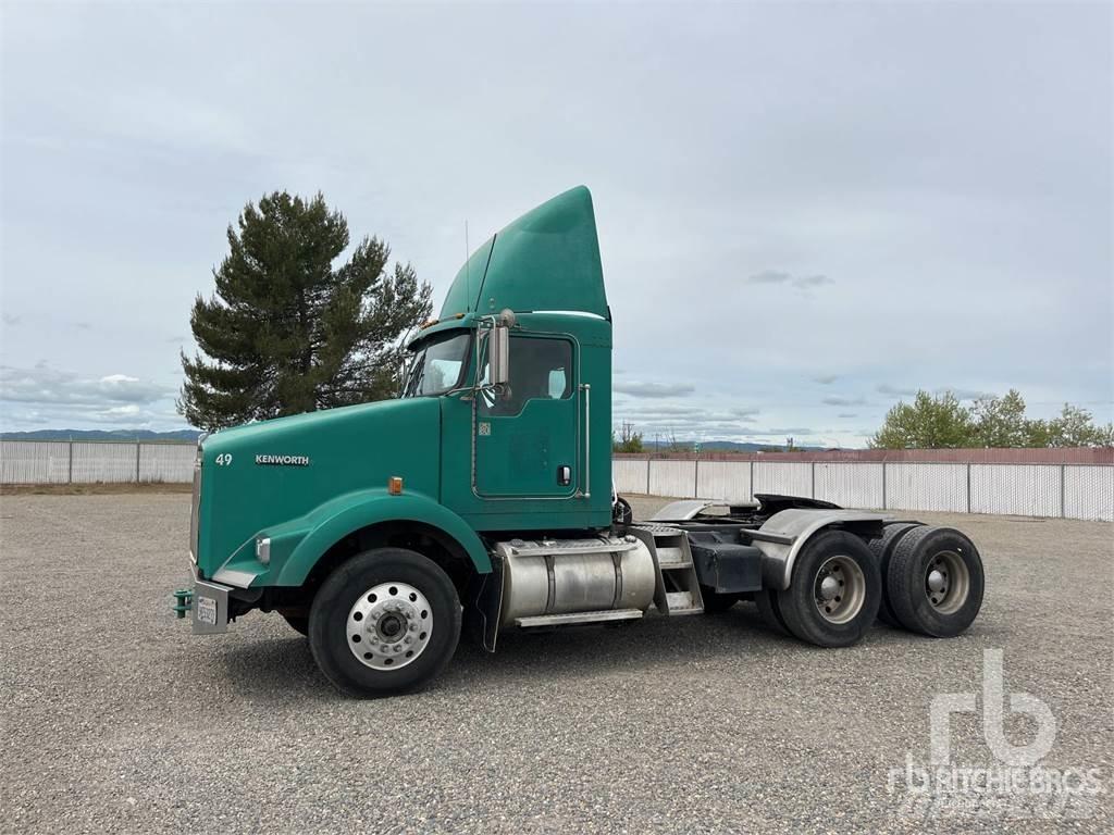 Kenworth T800 Τράκτορες