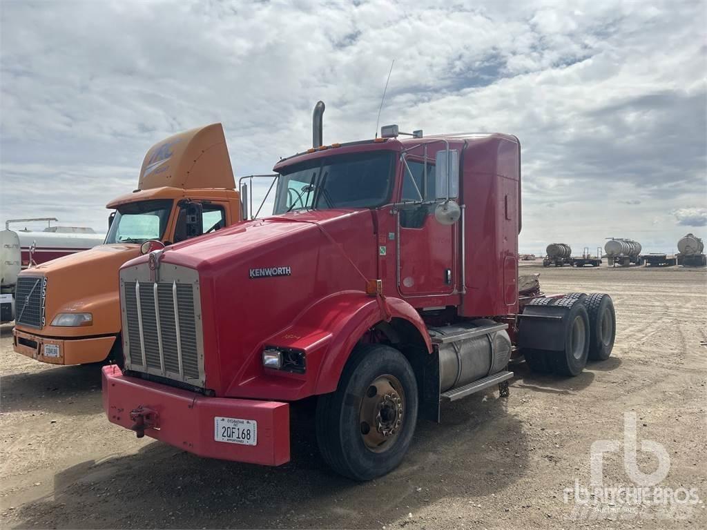 Kenworth T800 Τράκτορες