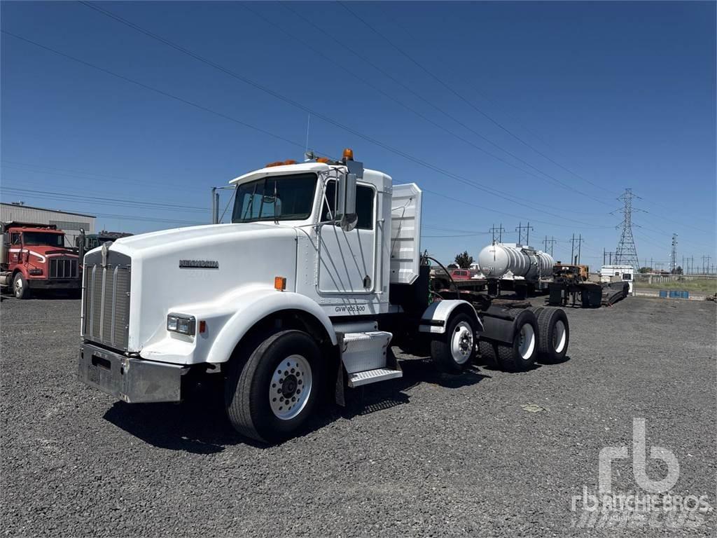 Kenworth T800 Τράκτορες