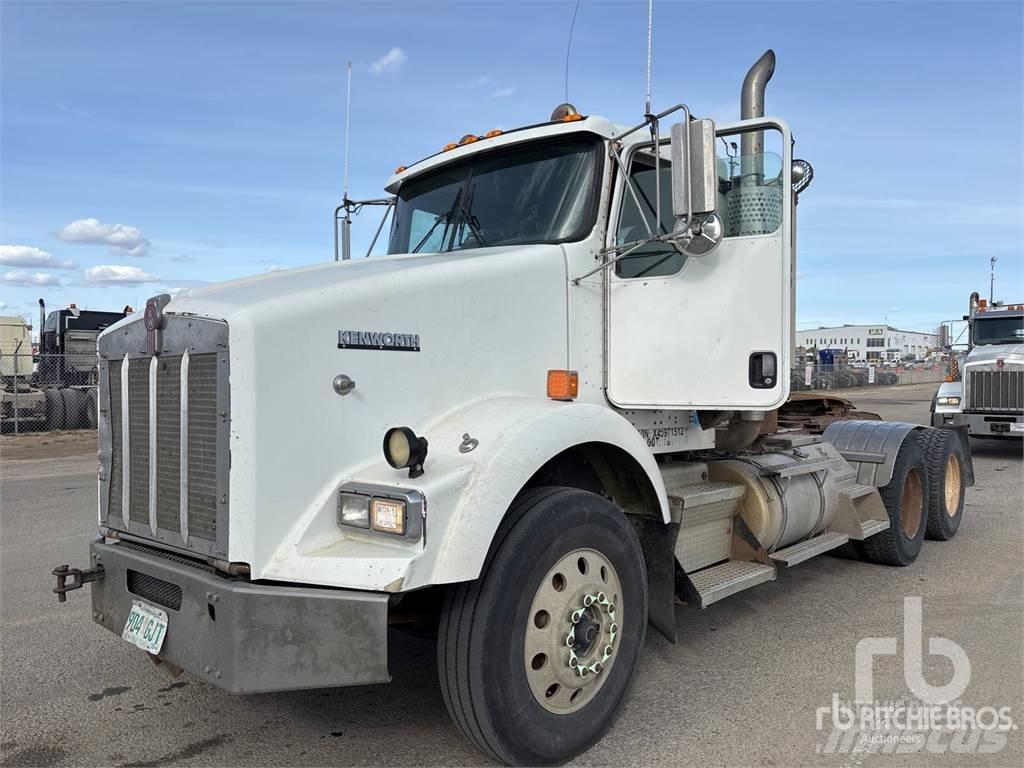 Kenworth T800 Τράκτορες