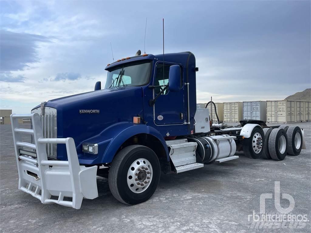 Kenworth T800 Τράκτορες