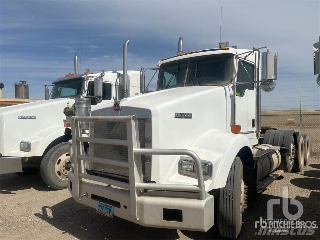 Kenworth T800 Τράκτορες