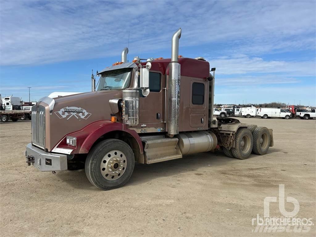 Kenworth T800 Τράκτορες