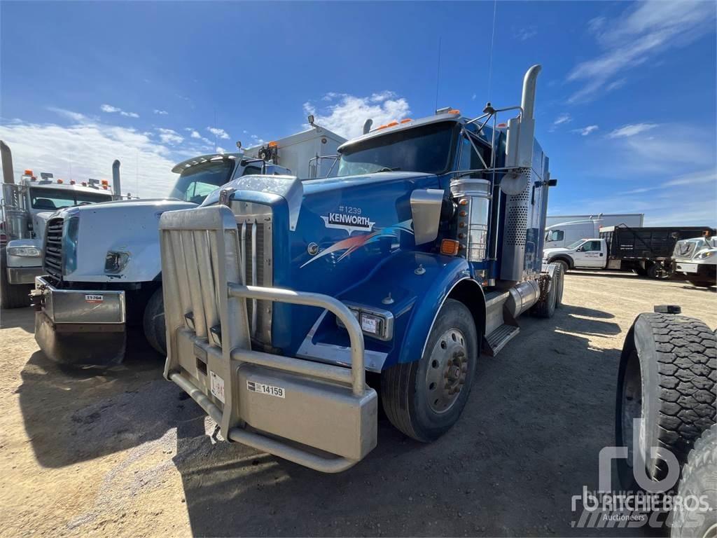 Kenworth T800 Τράκτορες