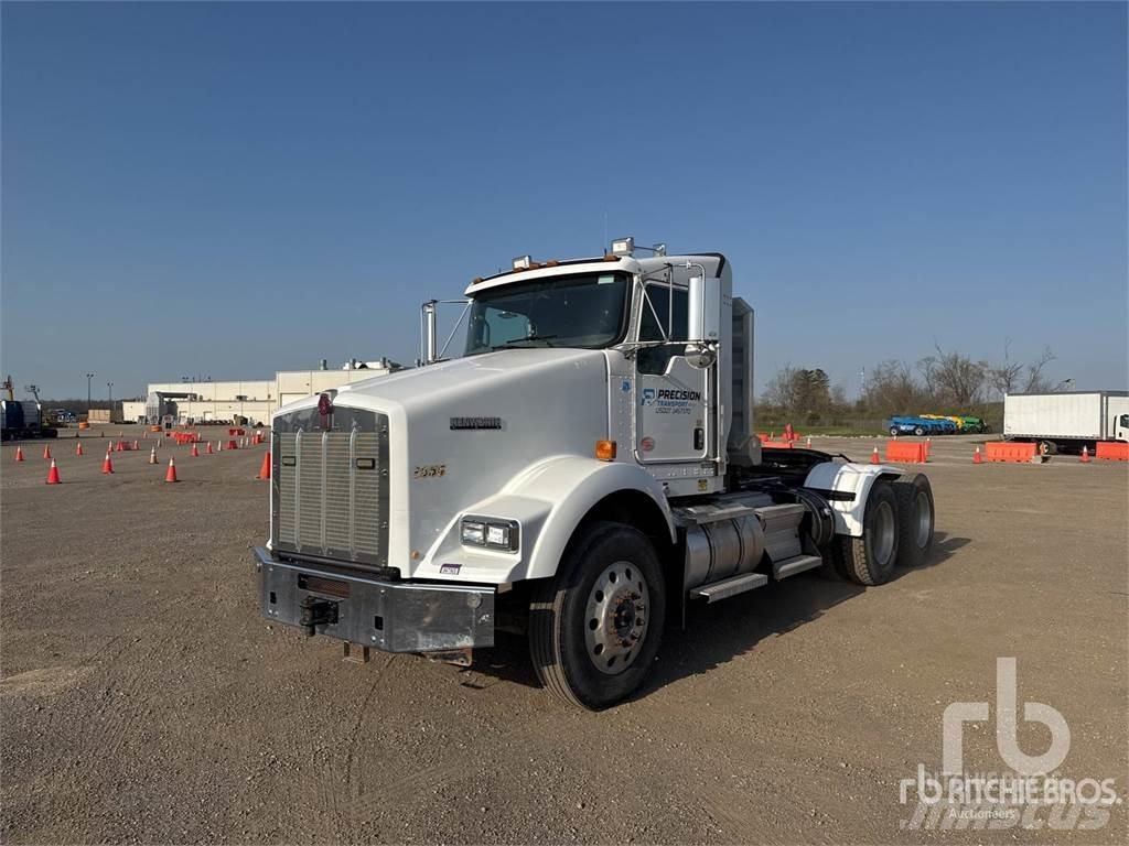 Kenworth T800 Τράκτορες