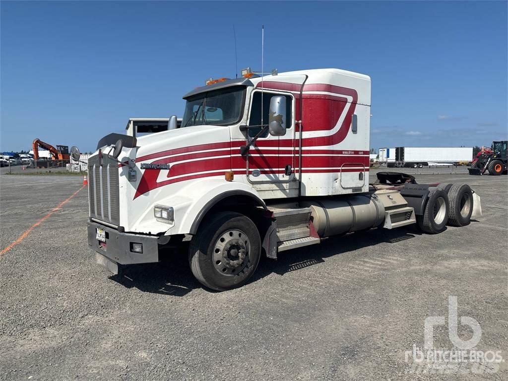 Kenworth T800 Τράκτορες
