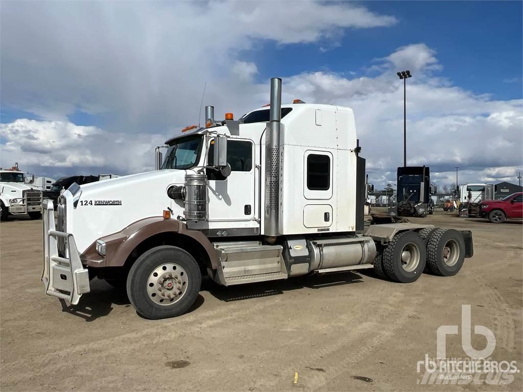 Kenworth T800 Τράκτορες