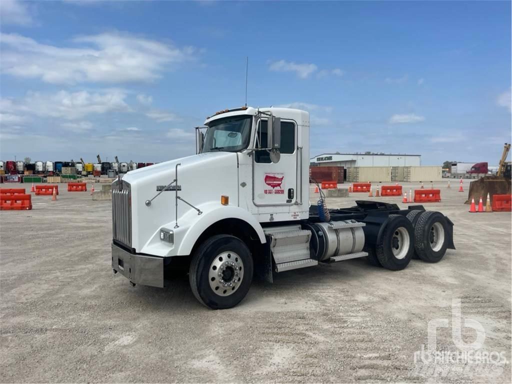 Kenworth T800 Τράκτορες