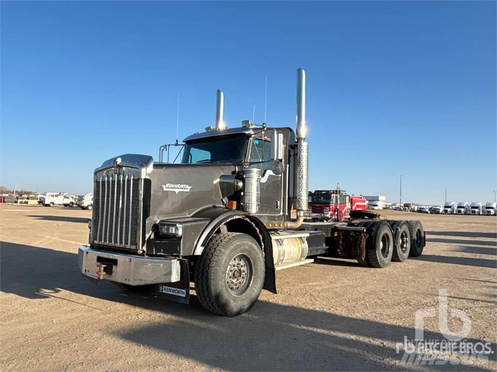 Kenworth T800 Τράκτορες