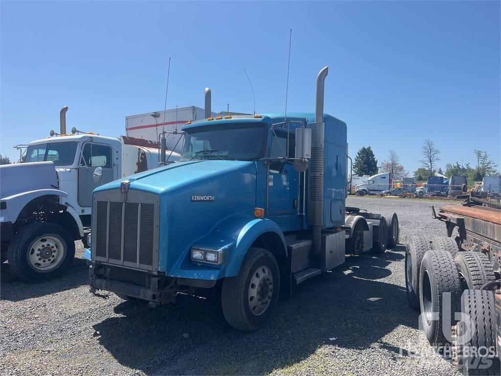 Kenworth T800 Τράκτορες