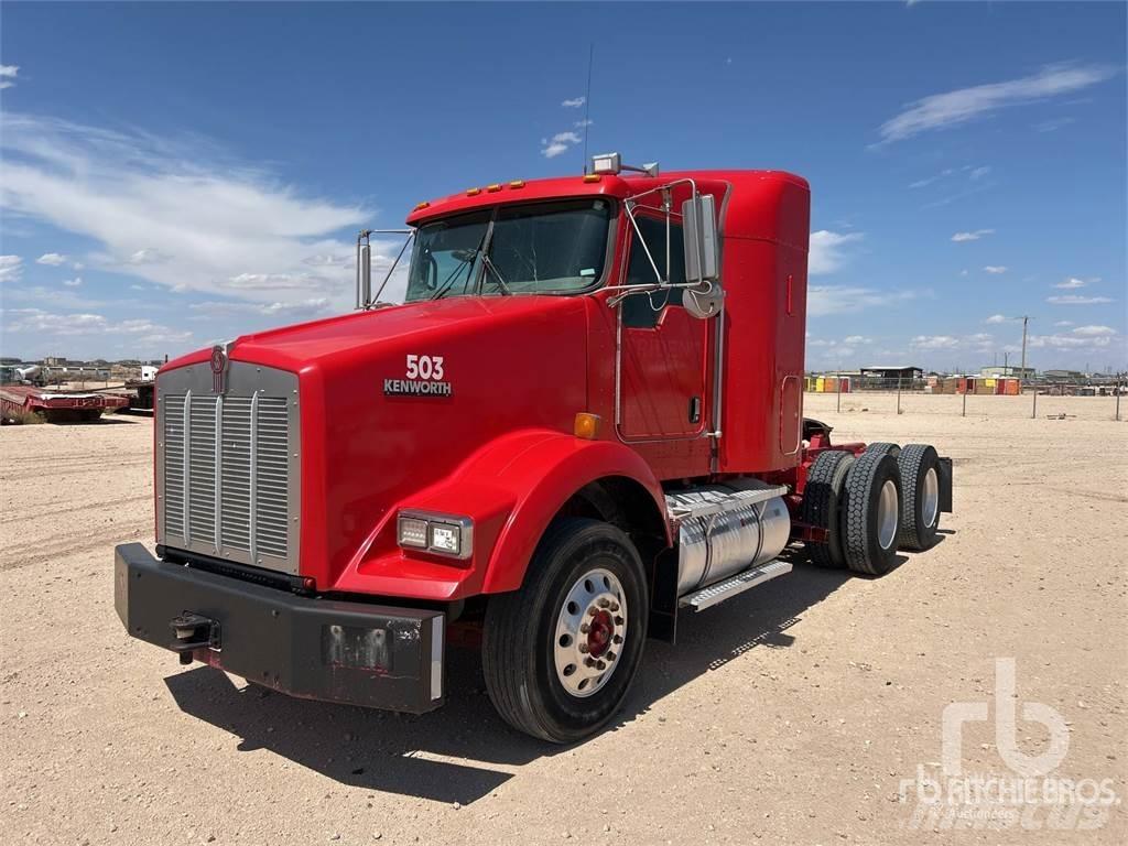 Kenworth T800 Τράκτορες